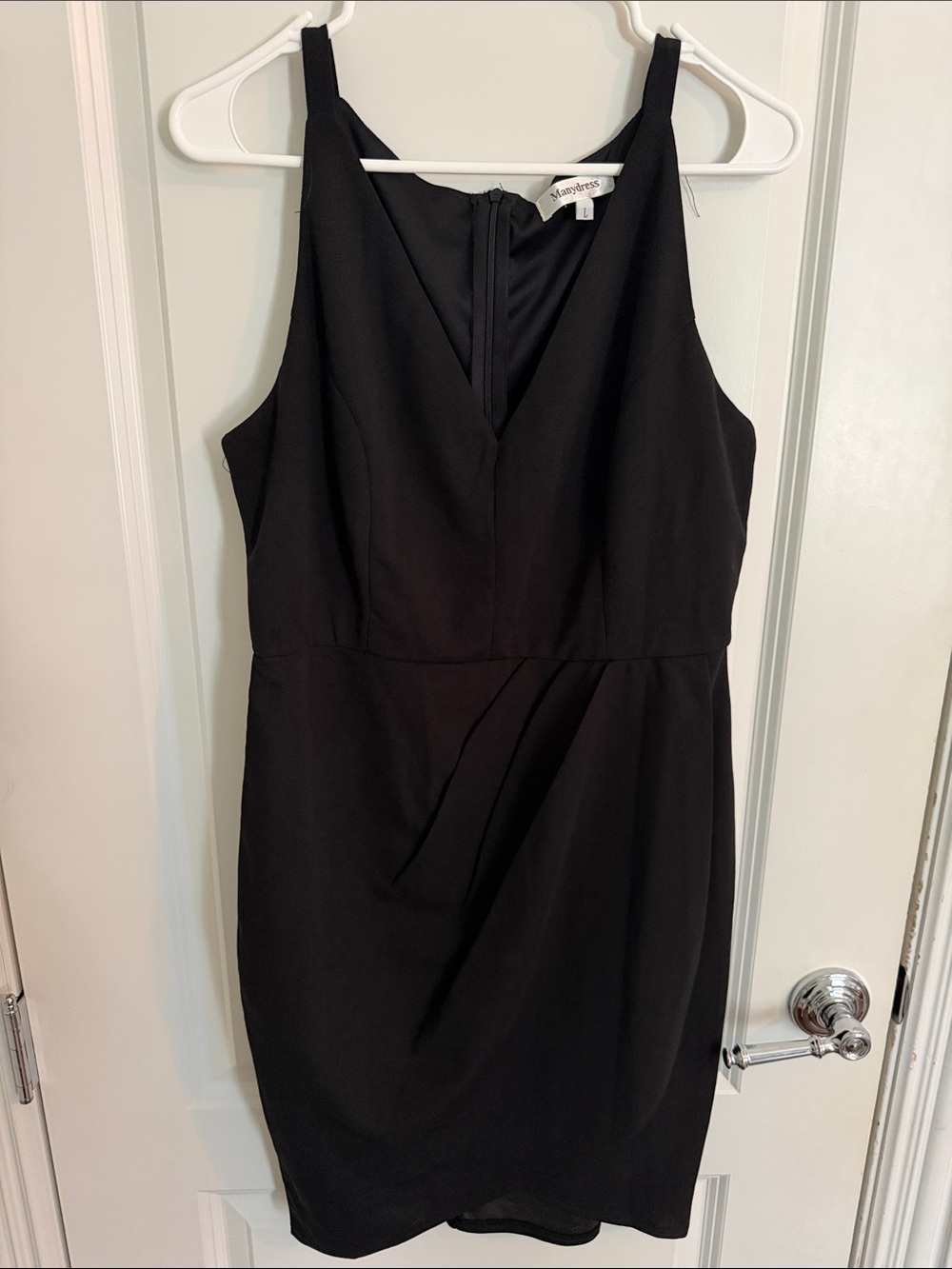 Lush Black V-Neck Sleeveless Mini Dress
